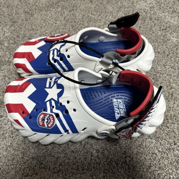 CAptain America Crocs